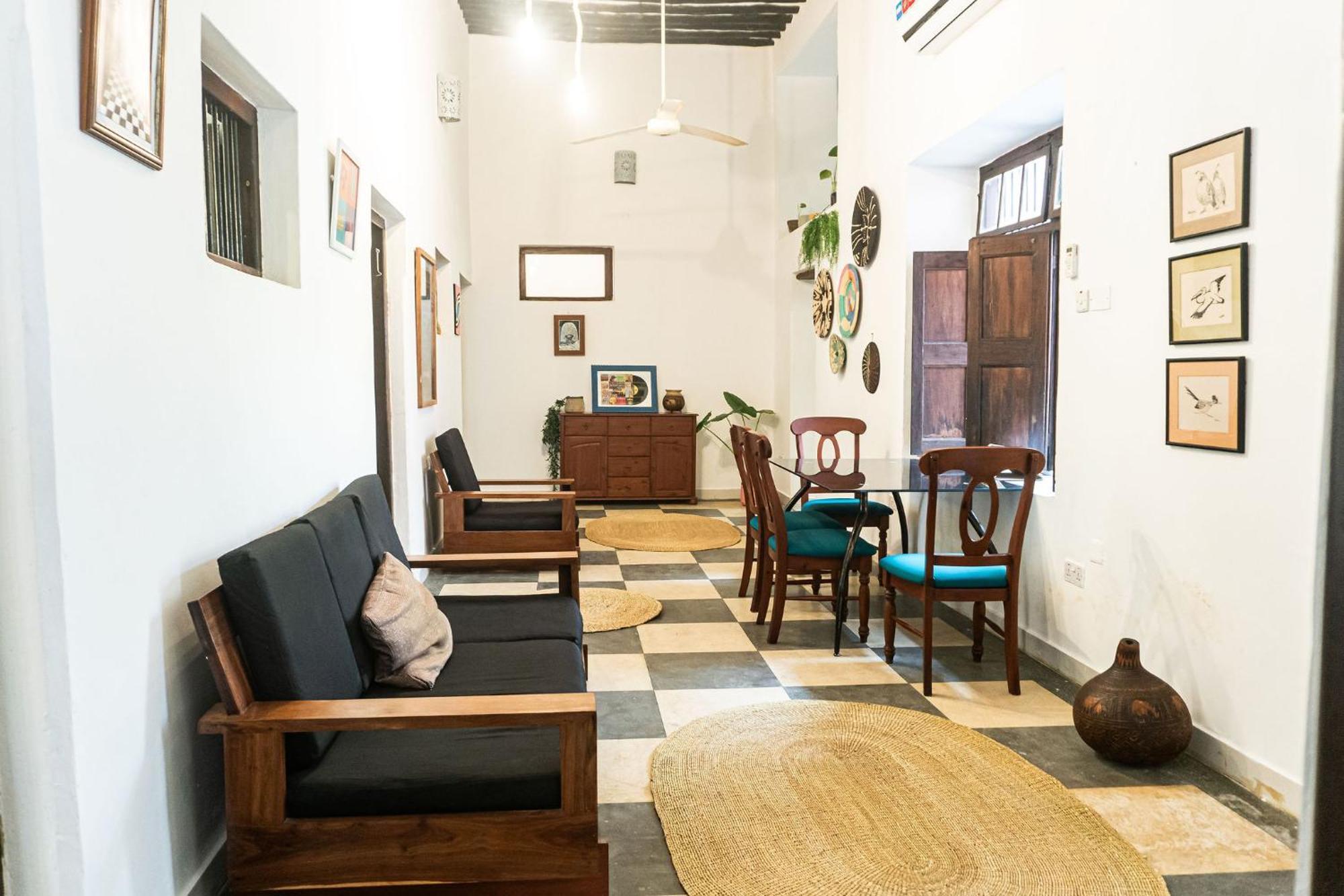 Bed & Breakfast Tarawanda House -thrivestawi