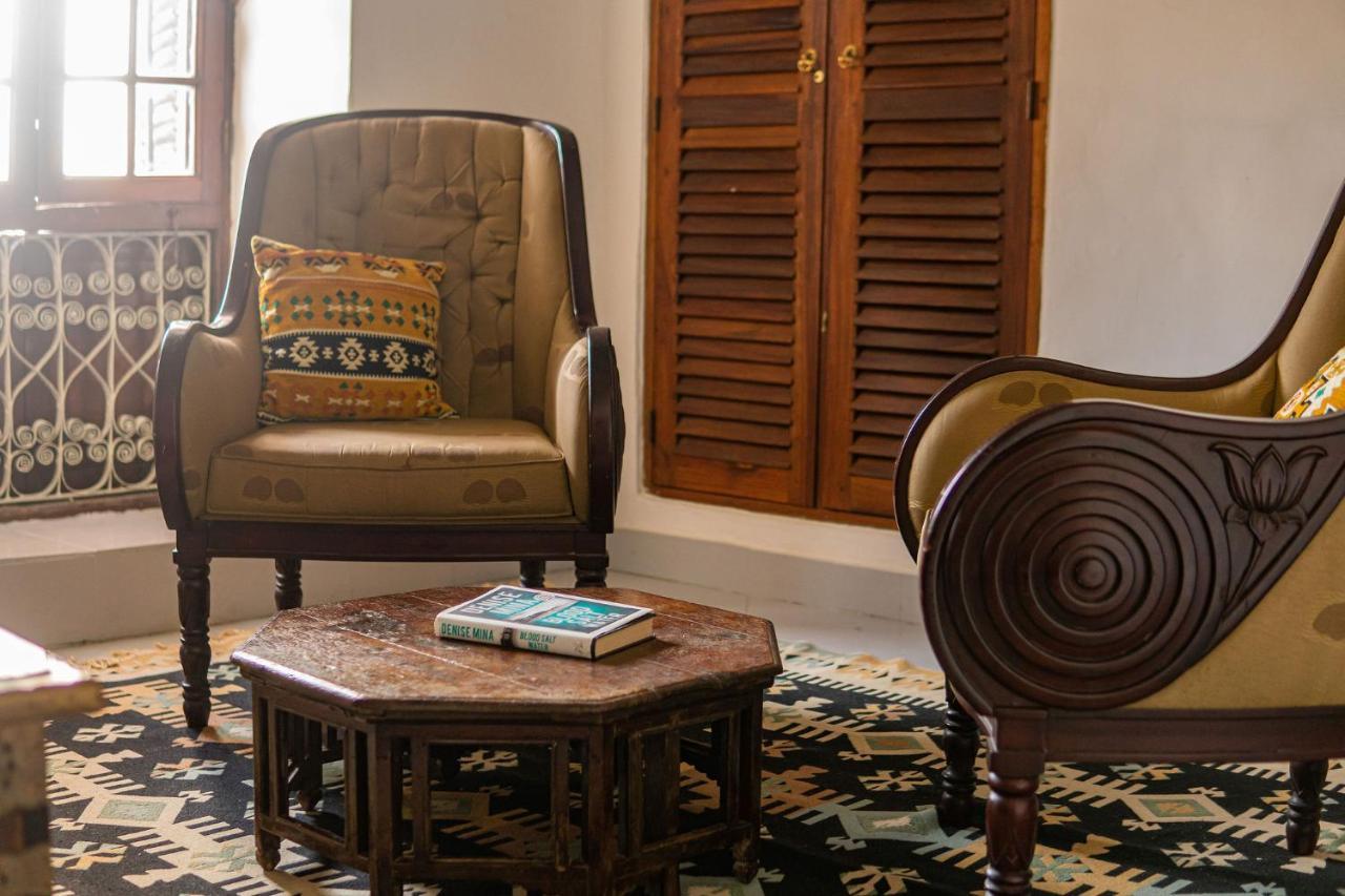 Bed & Breakfast Tarawanda House -thrivestawi *